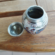 Carica l'immagine nel visualizzatore di Gallery, Urna dompop