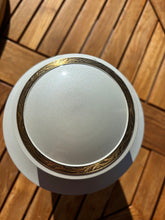 Carica l'immagine nel visualizzatore di Gallery, Cremation Urn BLANCO