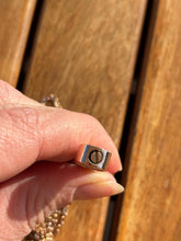 Carica l'immagine nel visualizzatore di Gallery, Fermeture collier urne infini