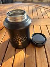 Carica l'immagine nel visualizzatore di Gallery, Urne arbre de vie ouverte