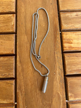 Carica l'immagine nel visualizzatore di Gallery, collier cineraire pulta