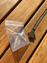 Carica l'immagine nel visualizzatore di Gallery, collier-urne-sac-animal