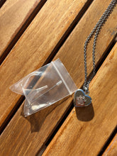 Carica l'immagine nel visualizzatore di Gallery, collier-urne-sac
