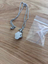 Carica l'immagine nel visualizzatore di Gallery, pendentif cremation