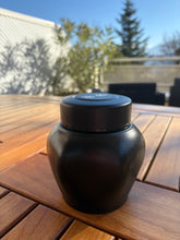 Carica l'immagine nel visualizzatore di Gallery, urne pour chat ou petit chien felix