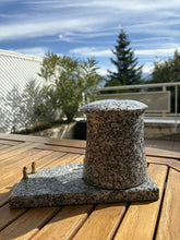 Carica l'immagine nel visualizzatore di Gallery, urne cineraire lanterne de dos