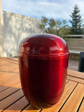 Carica l'immagine nel visualizzatore di Gallery, urne cineraire rouge