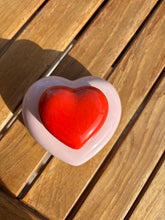 Carica l'immagine nel visualizzatore di Gallery, urne coeur ceramique