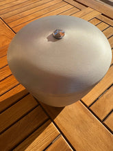 Carica l'immagine nel visualizzatore di Gallery, Urne Galaxy Aluminium - photo 4
