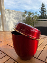 Carica l'immagine nel visualizzatore di Gallery, urne pour homme ou femme rouge