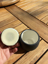 Carica l'immagine nel visualizzatore di Gallery, urne lapin ouverte