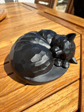 Carica l'immagine nel visualizzatore di Gallery, urne resine chat