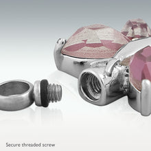 Carica l'immagine nel visualizzatore di Gallery, Ciondolo Urna Farfalla