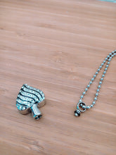 Carica l'immagine nel visualizzatore di Gallery, Ciondolo da cremazione Cuore argentato