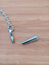 Carica l'immagine nel visualizzatore di Gallery, ciondolo da cremazione - lacrima