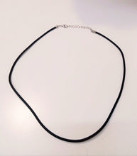 Carica l'immagine nel visualizzatore di Gallery, Ciondolo per ceneri - Cuore bombato