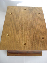 Carica l'immagine nel visualizzatore di Gallery, Urna foto di legno PARAHI