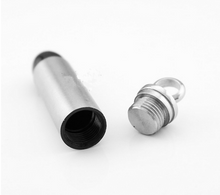 Carica l'immagine nel visualizzatore di Gallery, pendente funerario - proiettile nero