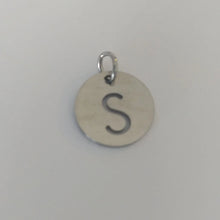 Carica l'immagine nel visualizzatore di Gallery, Bijoux Alphabet - photo 4
