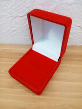 Carica l'immagine nel visualizzatore di Gallery, Boîte à Bijoux Rouge - photo 1
