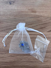 Carica l'immagine nel visualizzatore di Gallery, Collier Cinéraire Cœur Cristal Bleu - photo 6
