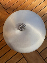 Carica l'immagine nel visualizzatore di Gallery, Urne Aluminium Constellation - photo 2
