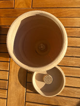 Carica l'immagine nel visualizzatore di Gallery, urne bio nature
