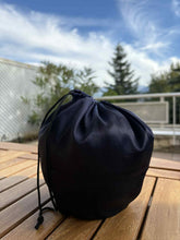 Carica l&#39;immagine nel visualizzatore di Gallery, urne cineraire sphere chat sac
