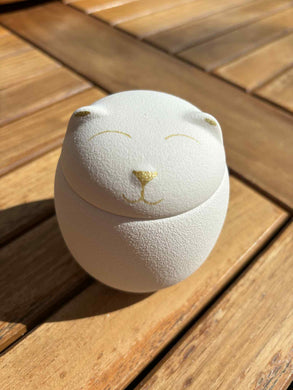 urne funeraire chat ceramique blanche