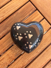 Carica l'immagine nel visualizzatore di Gallery, urne funeraire noire coeur pour chat
