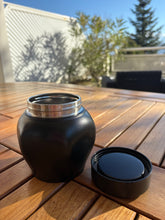 Carica l'immagine nel visualizzatore di Gallery, urne funeraire ouverte felix
