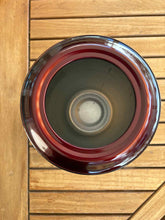 Carica l&#39;immagine nel visualizzatore di Gallery, urne mandalay bordeaux vue du dessus
